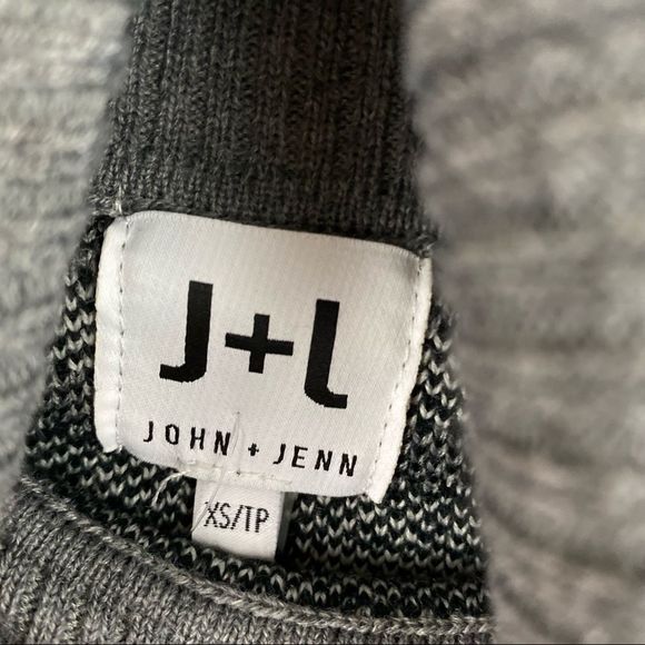 John + Jenn • Turtleneck Sweater - Picture 3 of 6